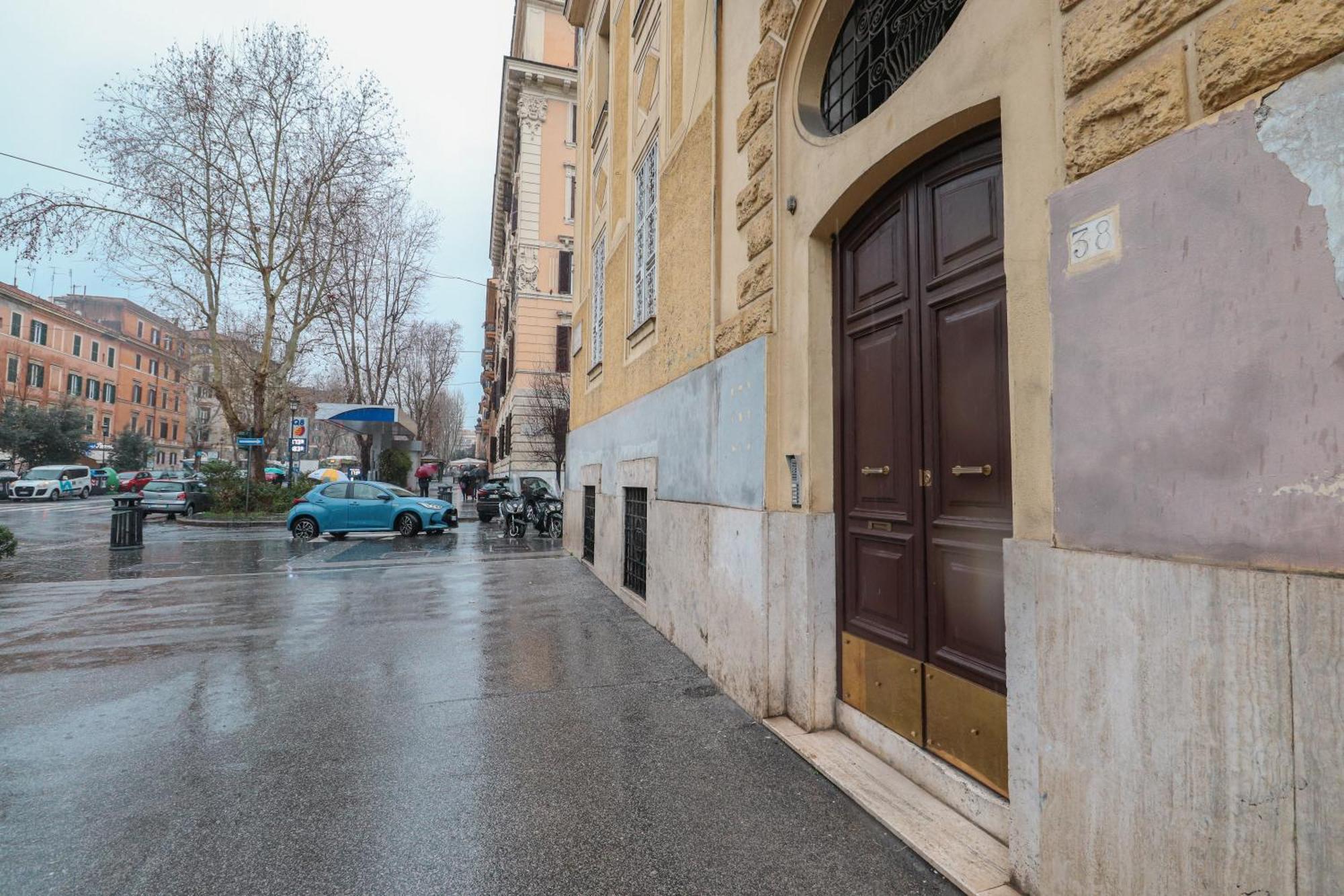 St Peter & Vatican Luxury Suites - Boutique Suites In Rome Centre & Vatican - Ac, Wifi & Metro 5 Min — Photos 3
